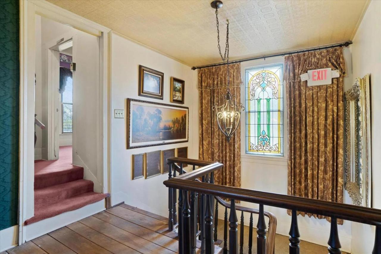 Four Winds Victorian Venue & Suites Bonham Exteriér fotografie